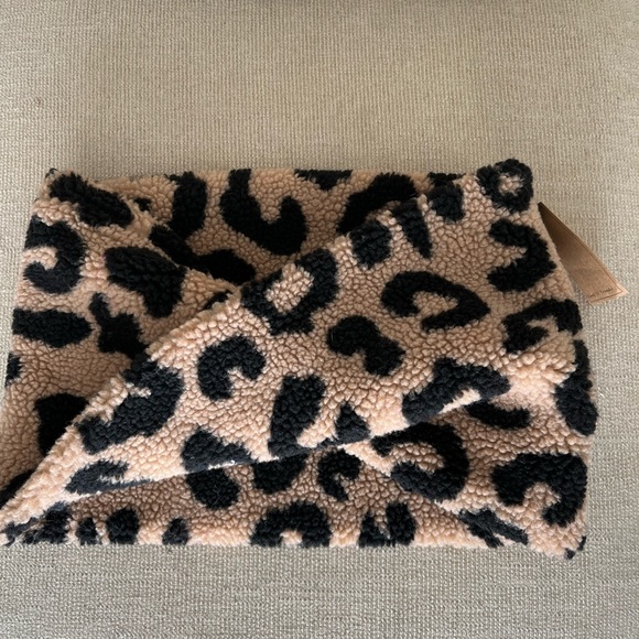 Scarf leopard - Picture 2 of 3